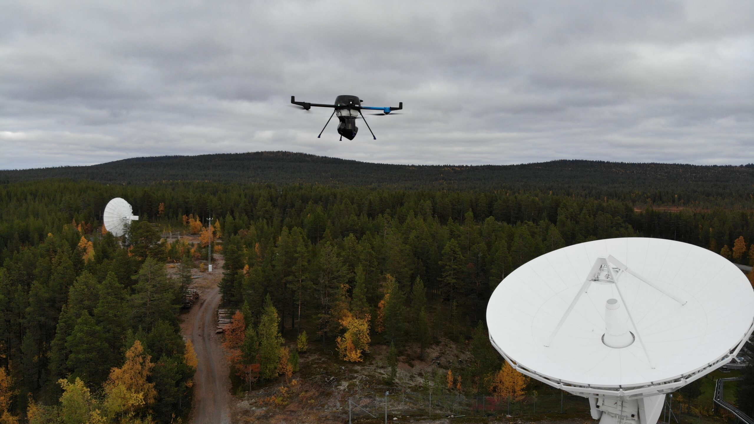 Large antenna drone test